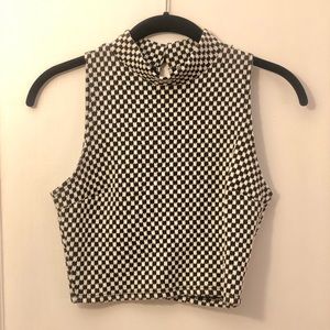 Gingham black & white crop top